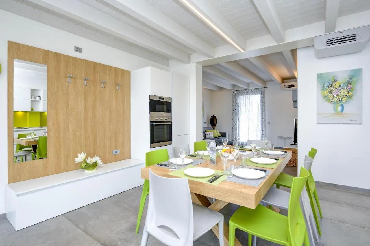 Borgo Gasparina Family Apartments 카스텔누보델가다 이탈리아